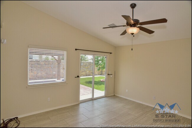 Building Photo - 14920 Tim Hardaway
