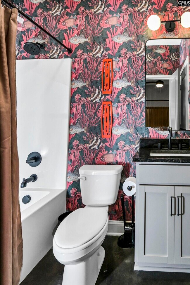 Building Photo - 816 Shull St