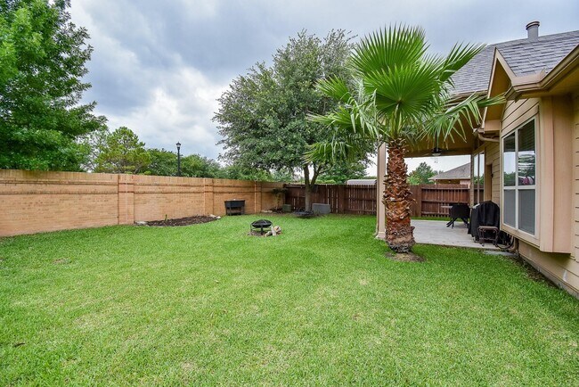 Building Photo - 27515 Huggins Crest Ct