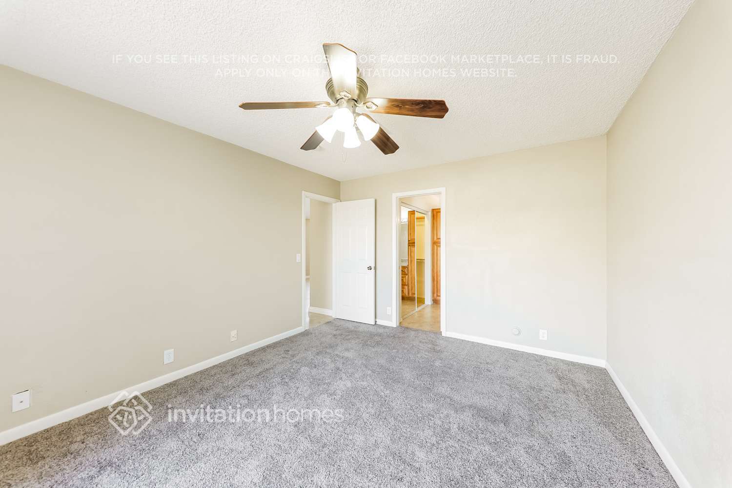 Building Photo - 4026 W Whispering Wind Dr