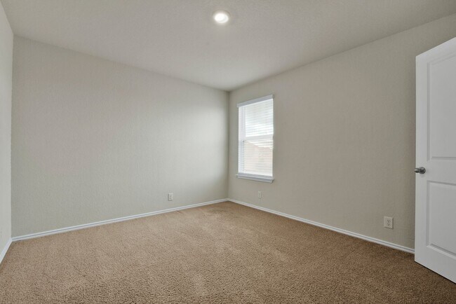 Building Photo - 9570 Ranch Lp