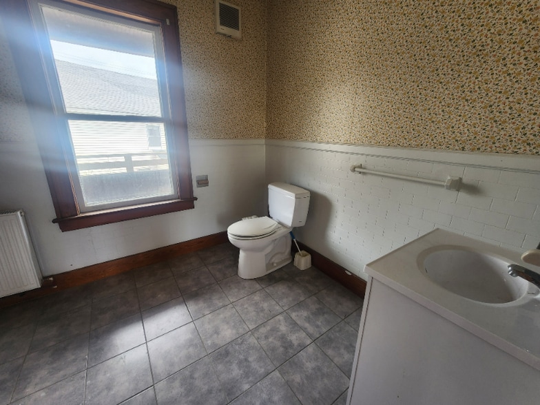 Building Photo - 4 Blackwell St