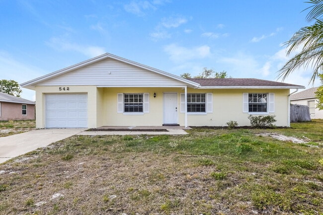 Building Photo - 542 Salerno Dr