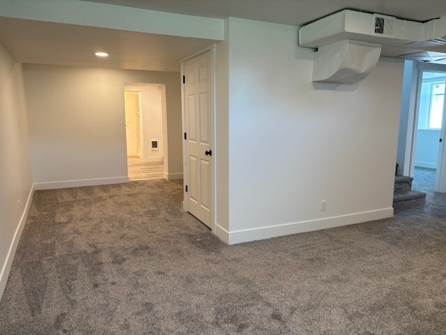 Building Photo - Newly remodeled house near the mall