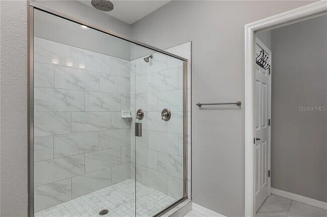 Primary Shower - 6406 Sanctuary Creek Ln