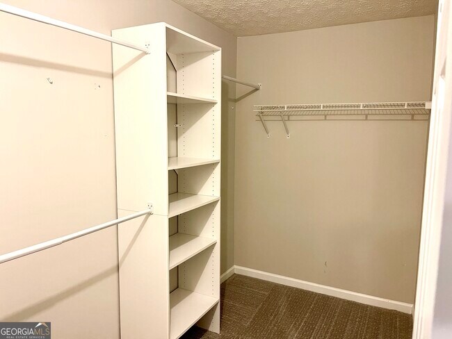 Building Photo - 650 Windcroft Cir NW