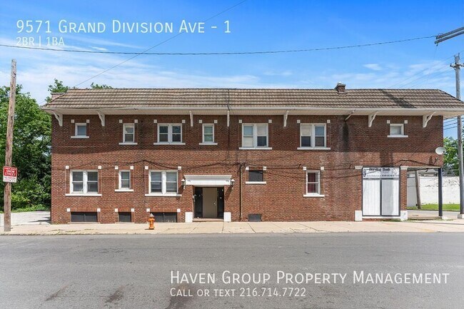 Building Photo - 9571 Grand Division Ave