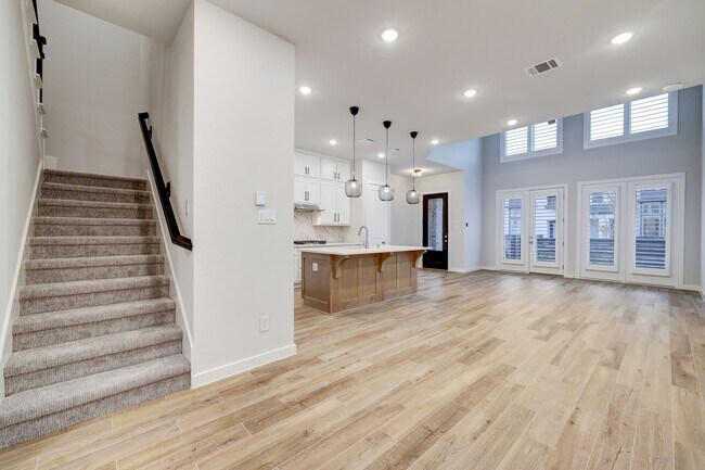 Building Photo - 16650 Texas Hill Country Rd