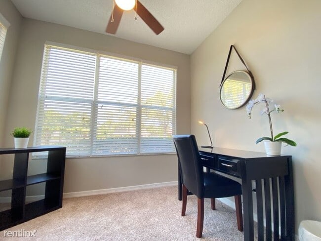 Building Photo - 2 br, 2 bath Townhome - 3401 Skysail Place