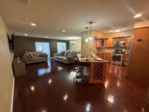 Building Photo - 26 Catherine Ct