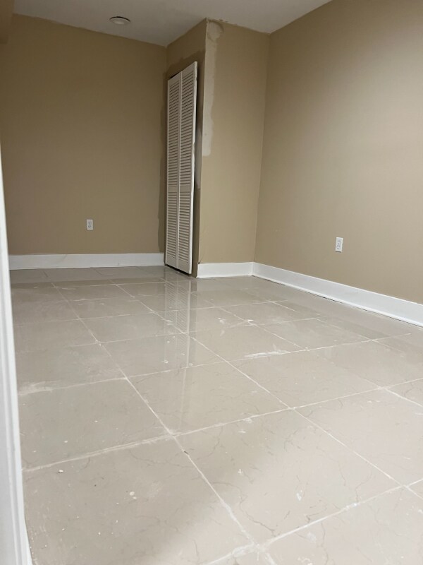 Building Photo - 501 Sulphur Spring Rd