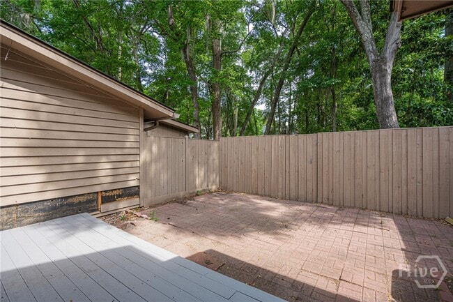 Building Photo - 34 Hidden Lake Ct