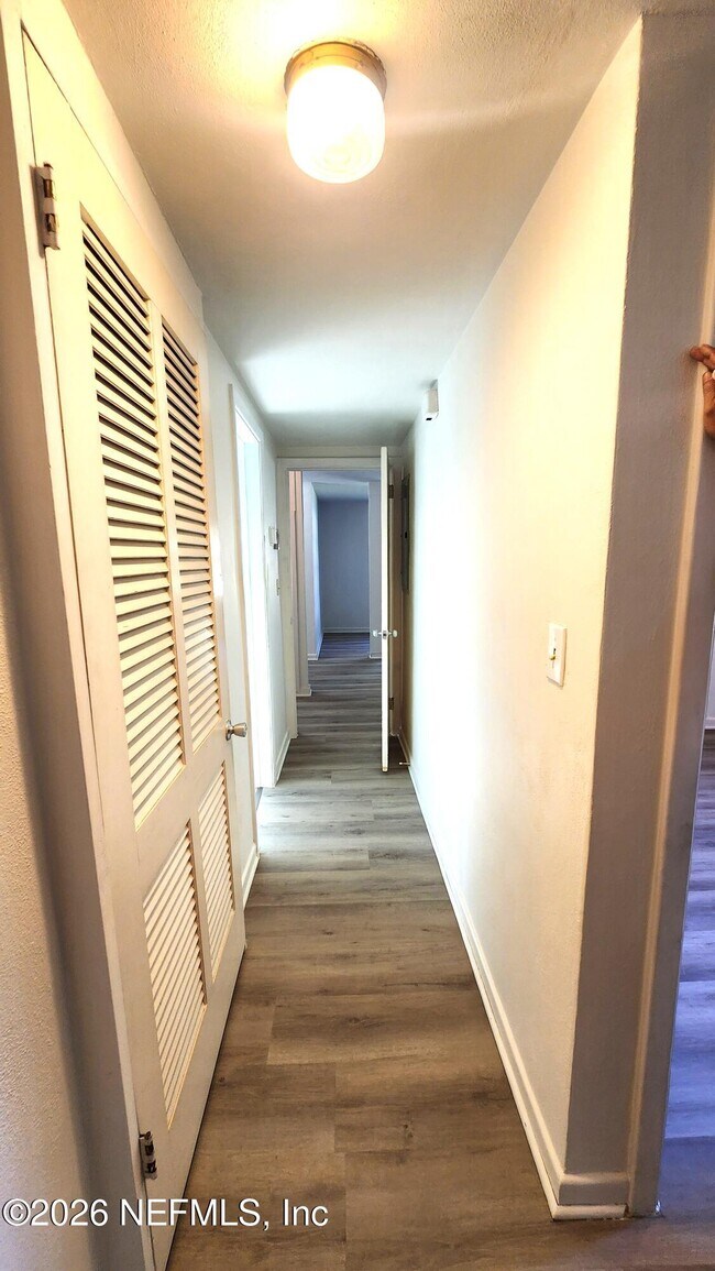 Building Photo - 5532 Keystone Dr S