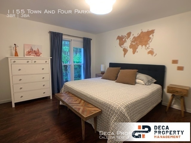 Building Photo - 3 Bedroom Townhome