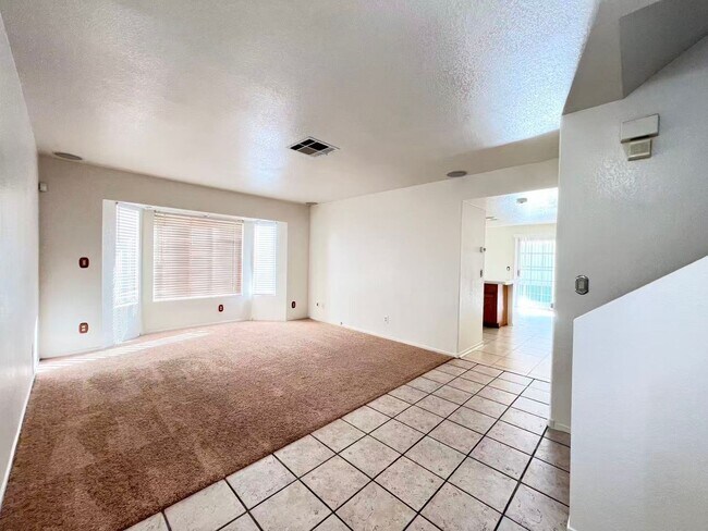 Building Photo - 1241 Pacific Terrace Dr