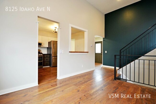 Building Photo - 50% Off January Rent! Modern 4-Bed Home wi...