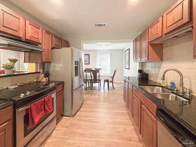 Building Photo - 12442 Airblanc Dr