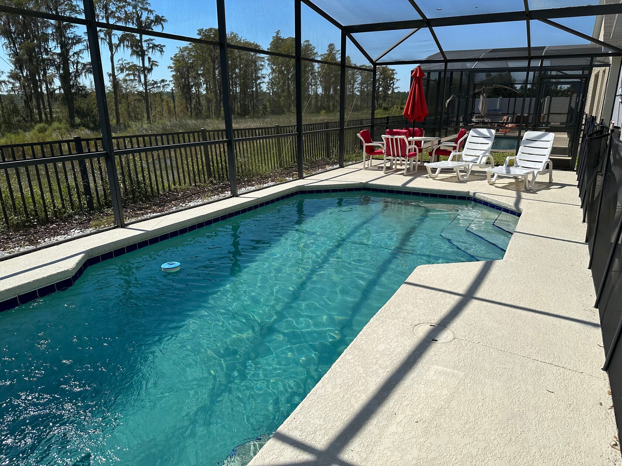 Building Photo - 515 Sunset View Dr