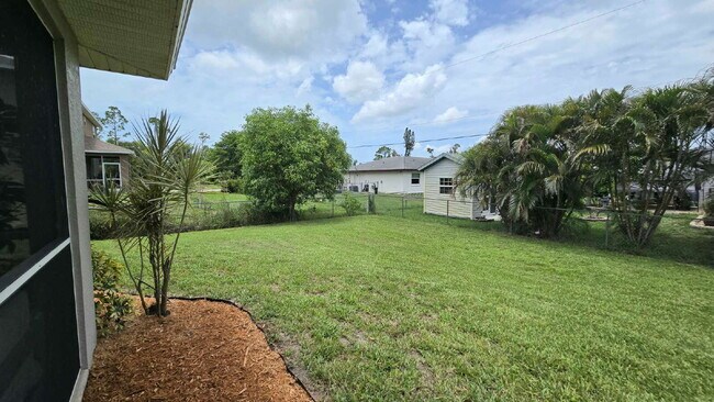 Building Photo - 8013 Sandpiper Rd