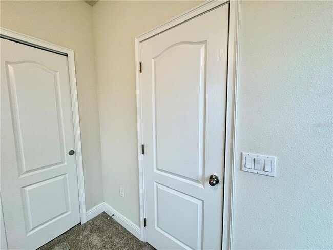 Building Photo - 7208 Milestone Dr