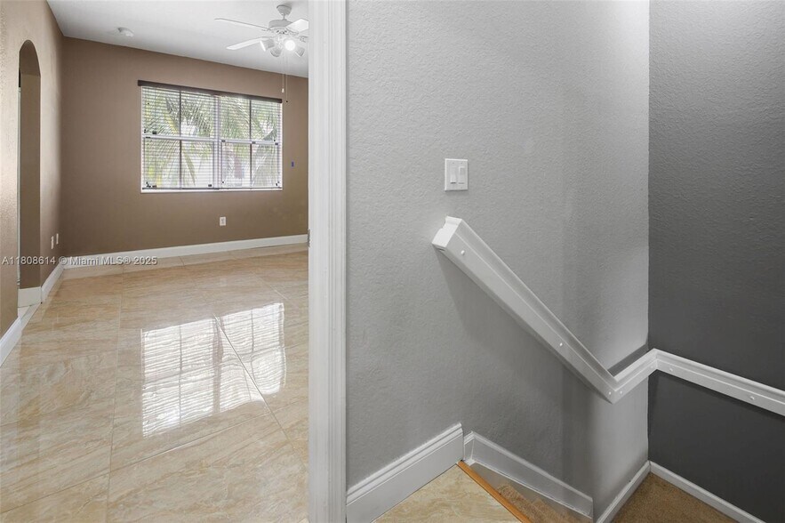 Building Photo - 2741 SW 120th Ter