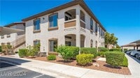 Building Photo - 2305 W Horizon Ridge Pkwy