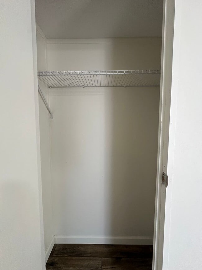 Building Photo - 1305 13th St