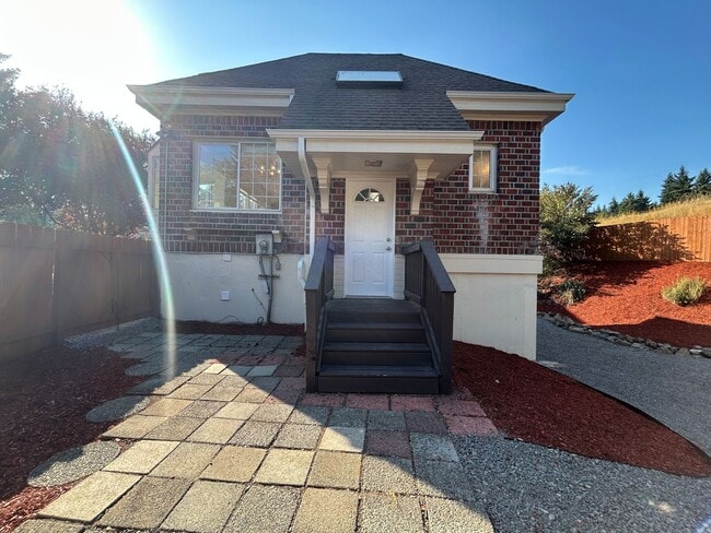 Building Photo - Welcome to your new home!