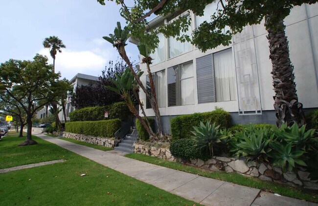 Building Photo - Washington Apartments