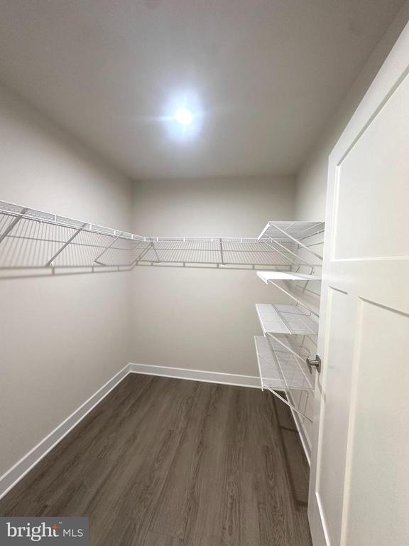 Building Photo - 117 Dunster St