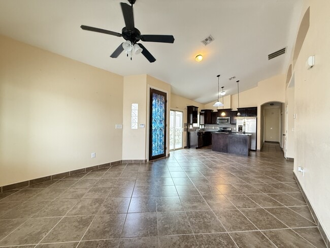 Building Photo - 13136 Freshford