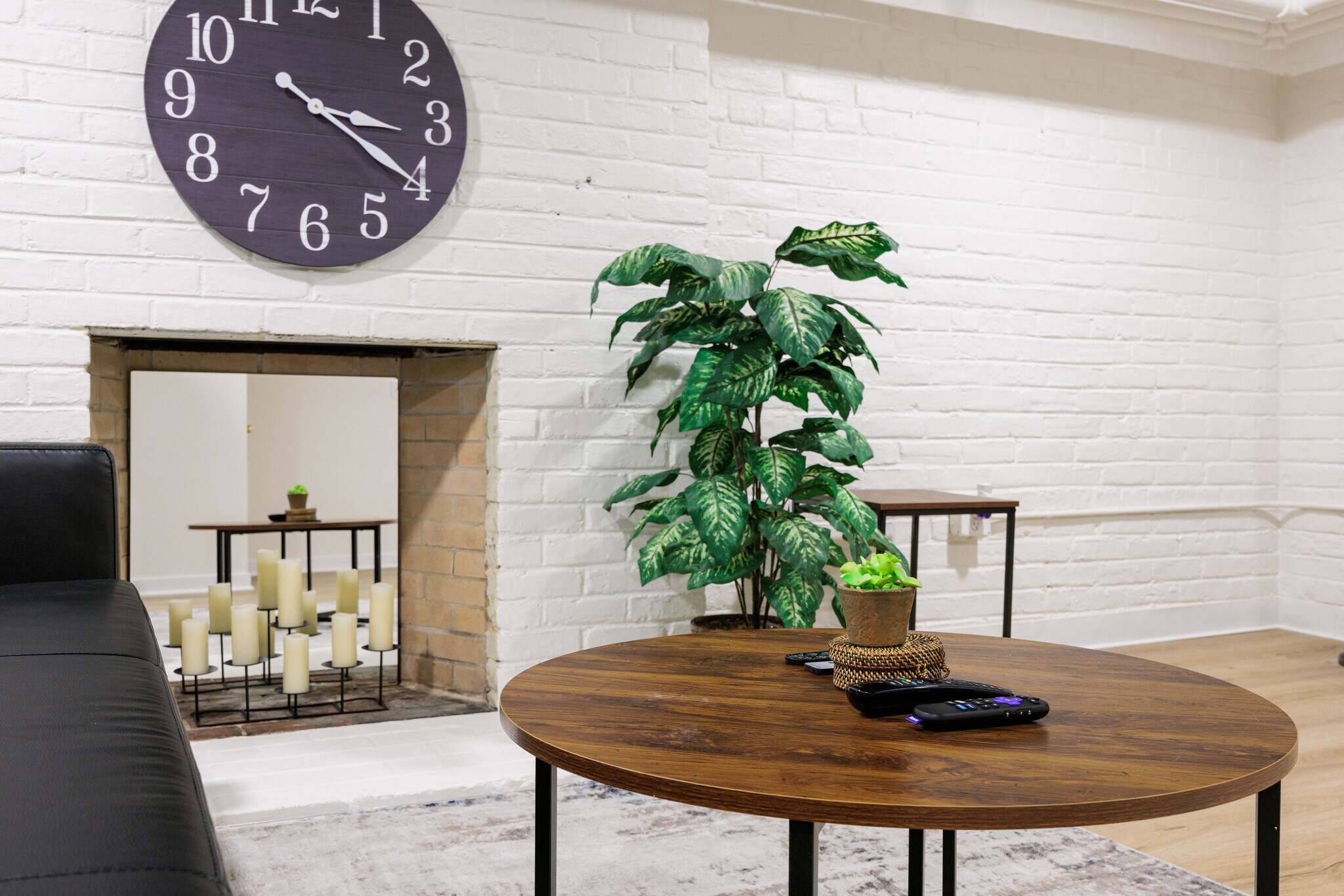 Building Photo - 7218 Monument Ave