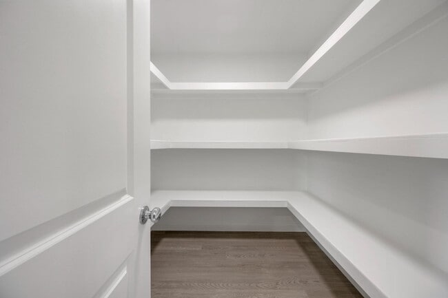 Building Photo - 2253 Papermill Rd