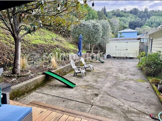 Building Photo - Modern Bret Harte Home with Gourmet Kitchen - FOUNDATION