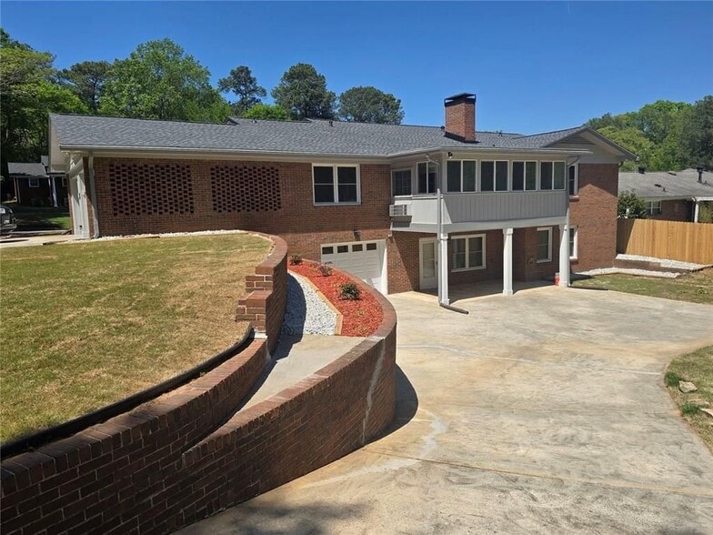 Building Photo - 3420 Northside Dr