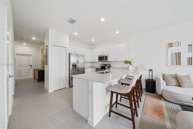 Building Photo - 19448 SW 338th St