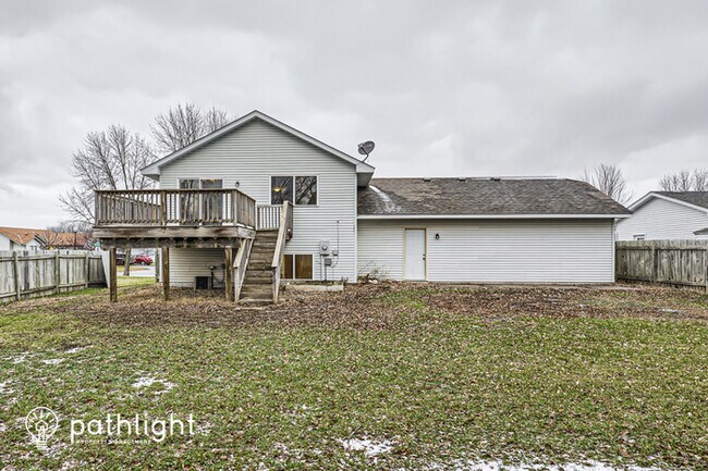 Building Photo - 218 Crystal Ln, Montrose, MN, 55363