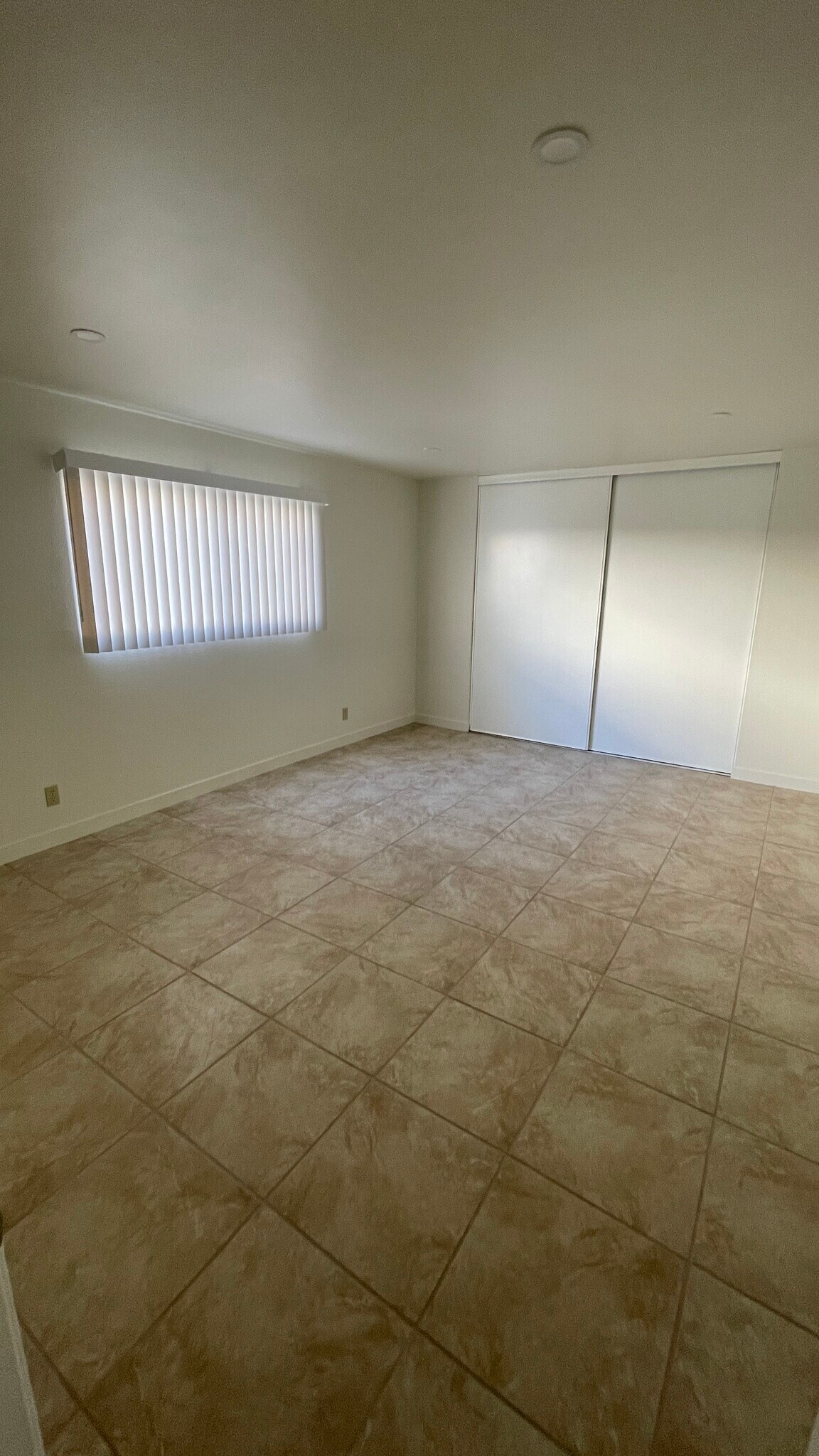 Building Photo - 10123 Alondra Blvd