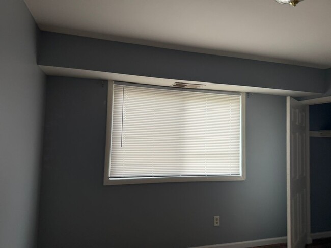 Building Photo - 3142 Brinkley Rd