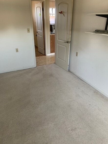 Building Photo - 4455 Glidden Way