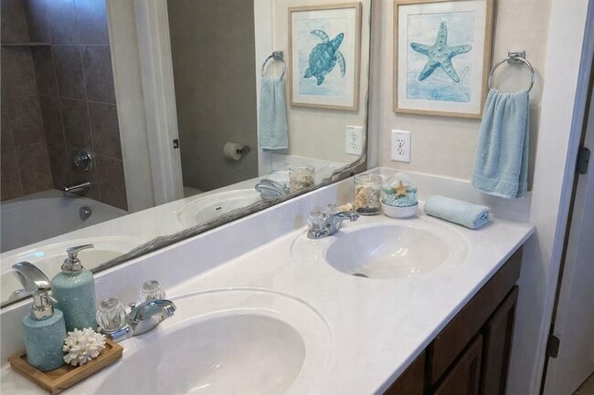 Building Photo - 2001 Faro Dr