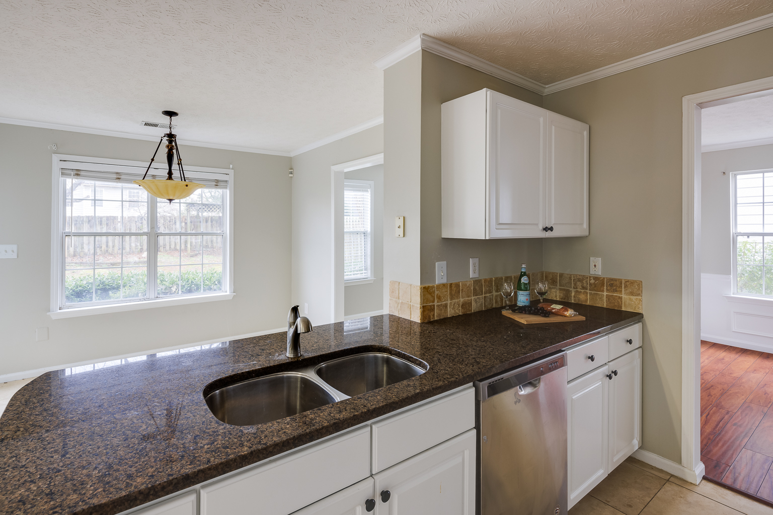 Building Photo - 13005 Crabapple Lake Dr