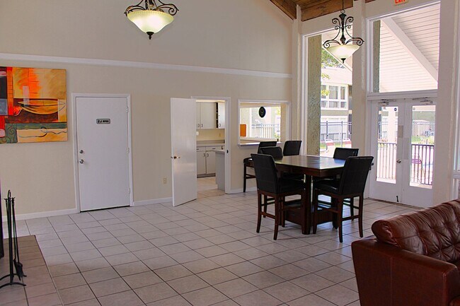 Building Photo - Lovely home in  Windhover Condos