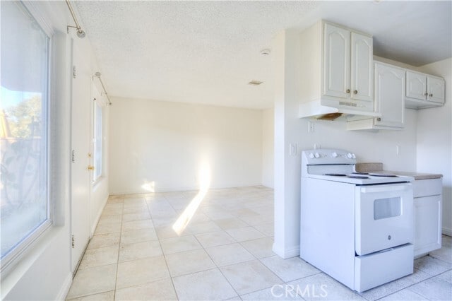 Building Photo - 1264 S Diamond Bar Blvd