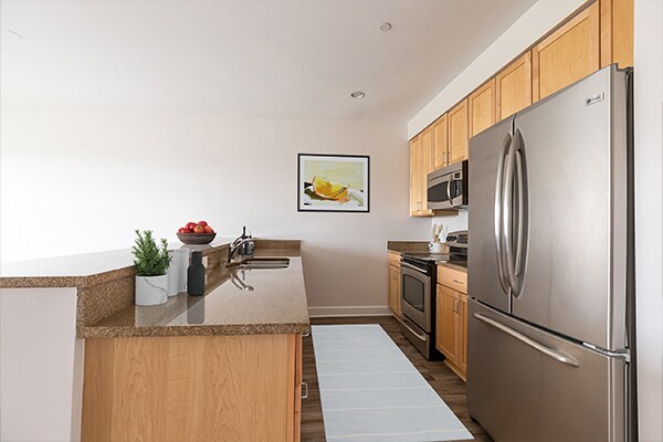 Building Photo - 20 New Derby St