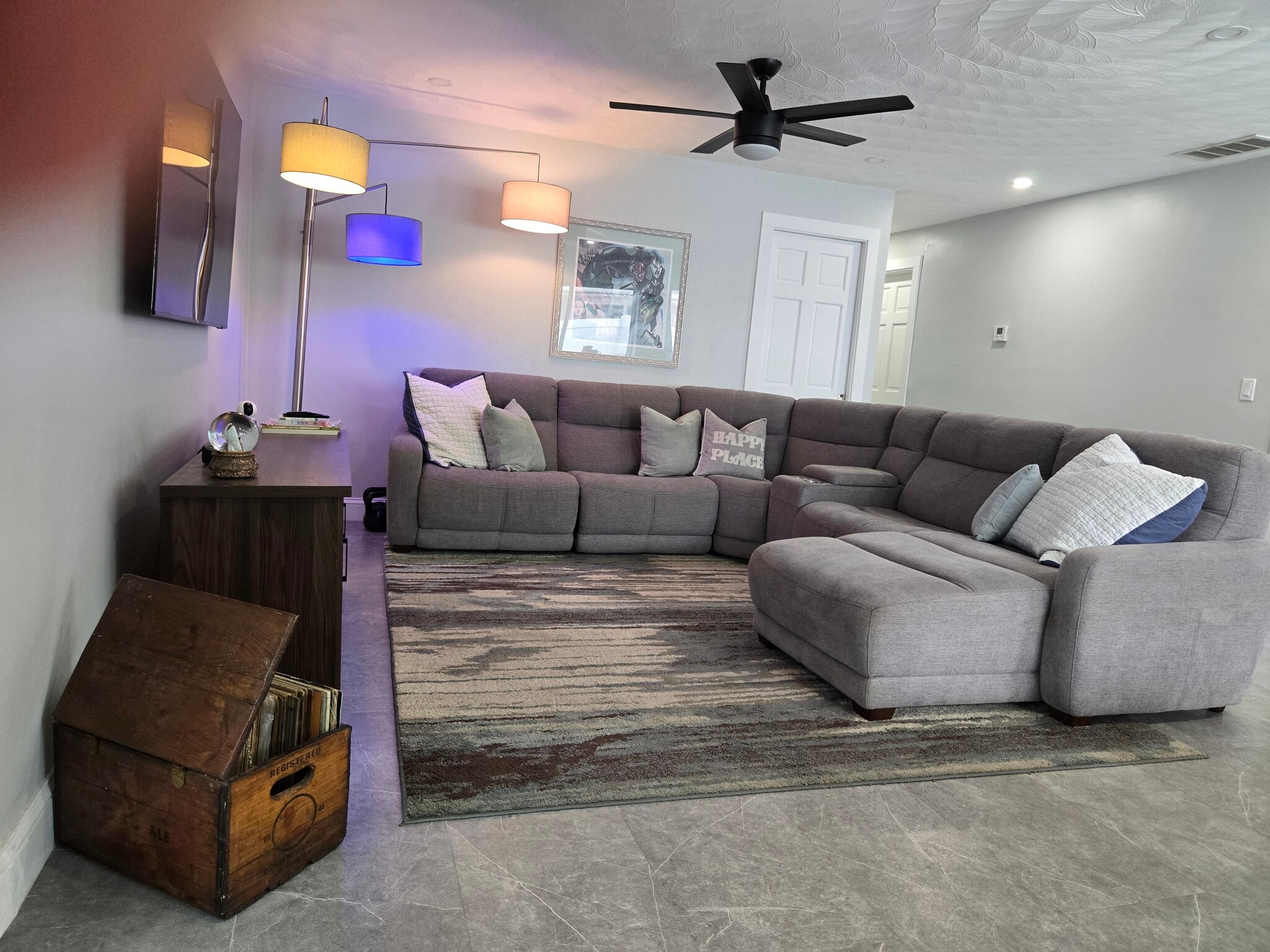 Building Photo - 1634 NE 4th Pl