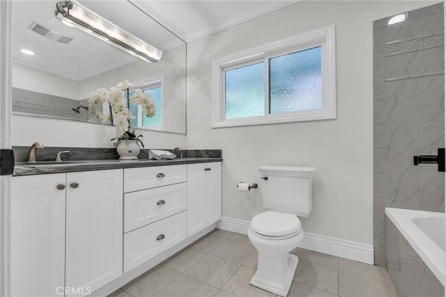 Building Photo - 2417 Sunnyside Ridge Rd