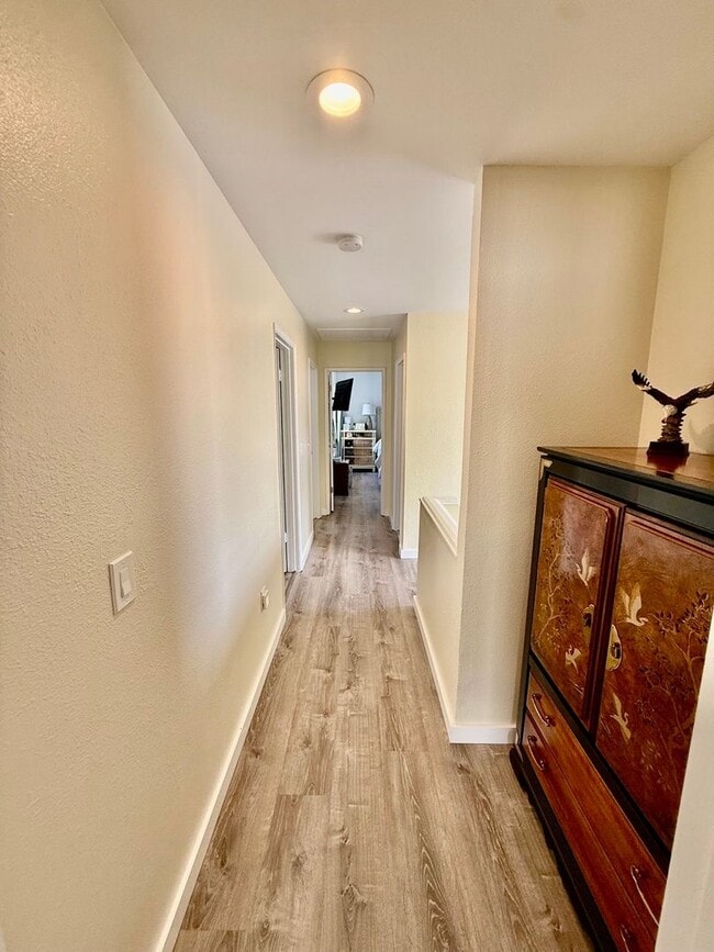 Building Photo - Kapolei/4 BD/2.5 BA/Garage