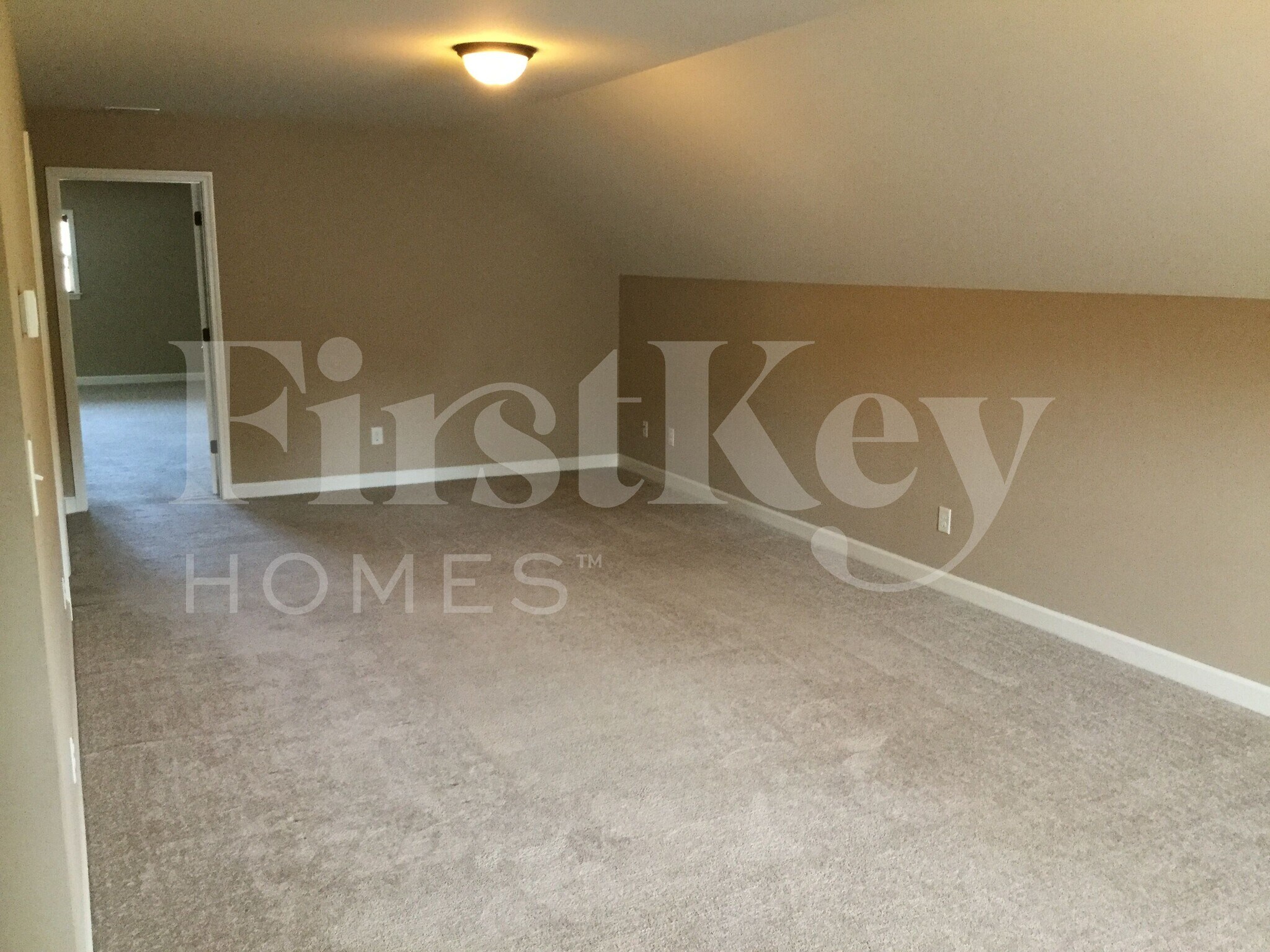 Building Photo - 293 Majestic Oak Dr