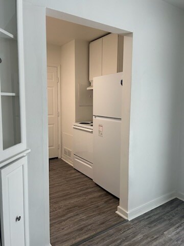 Building Photo - 24 Goodrich Ave